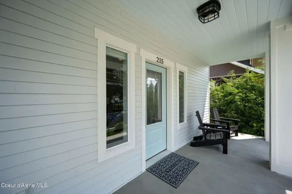 $1,845,000 | 215 West Foster Avenue, Coeur D'Alene, ID 83814
