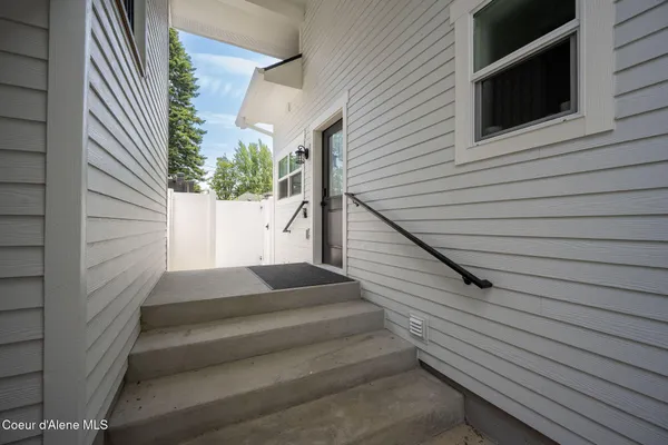 $1,845,000 | 215 West Foster Avenue, Coeur D'Alene, ID 83814