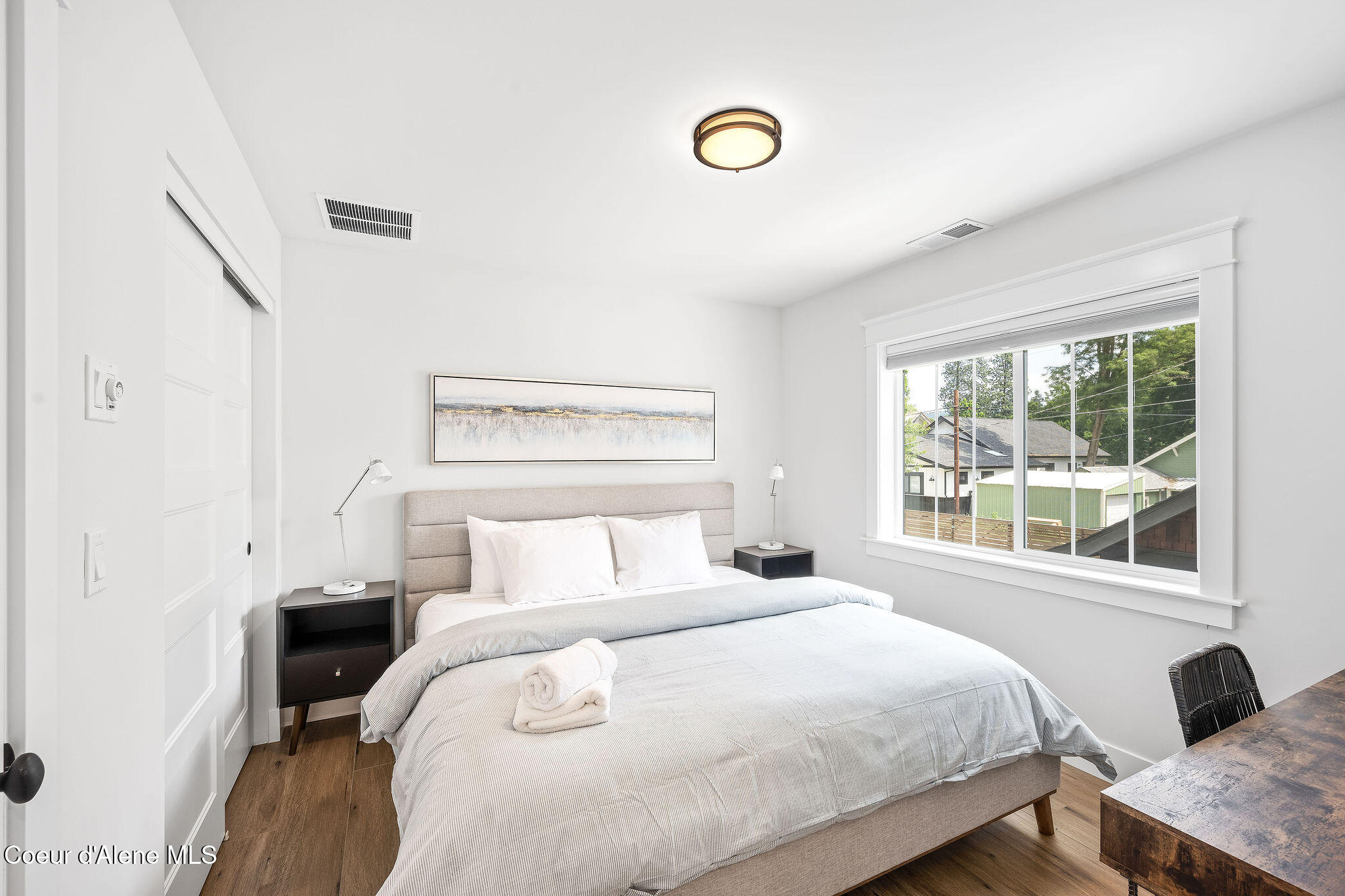 215 West Foster Avenue Coeur D'Alene, ID 83814 - Photo 37 of 45 DSC_9845