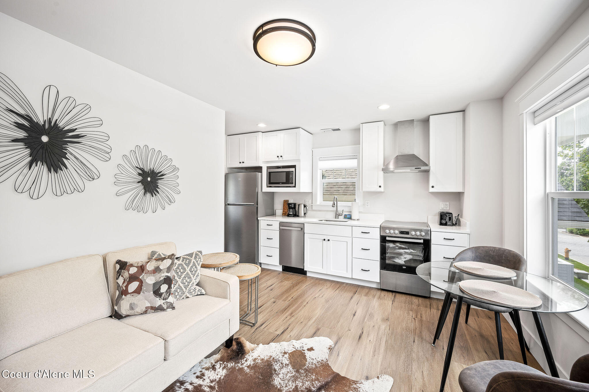 215 West Foster Avenue Coeur D'Alene, ID 83814 - Photo 39 of 45 DSC_9857