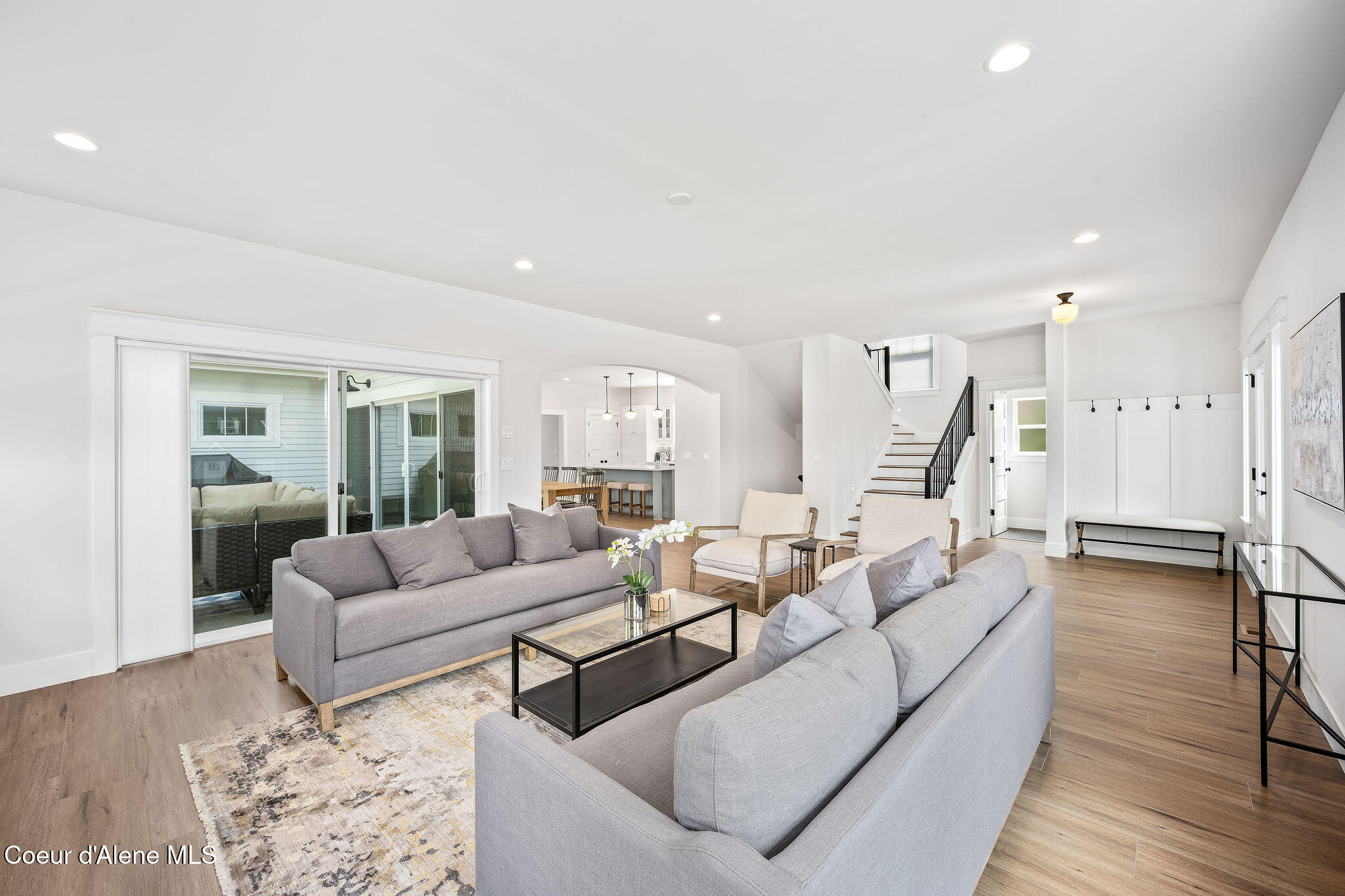 215 West Foster Avenue Coeur D'Alene, ID 83814 - Photo 7 of 45 DSC_9647