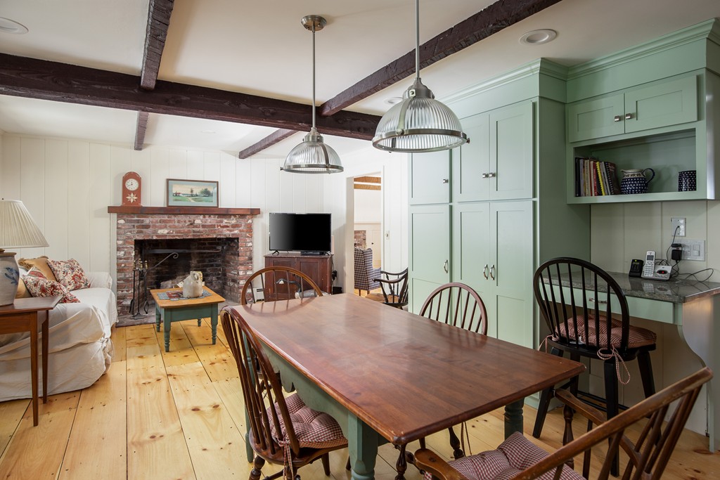 29 Olde Coach Road Westborough, MA 01581 - Photo 11 of 26 Gallery Image 11