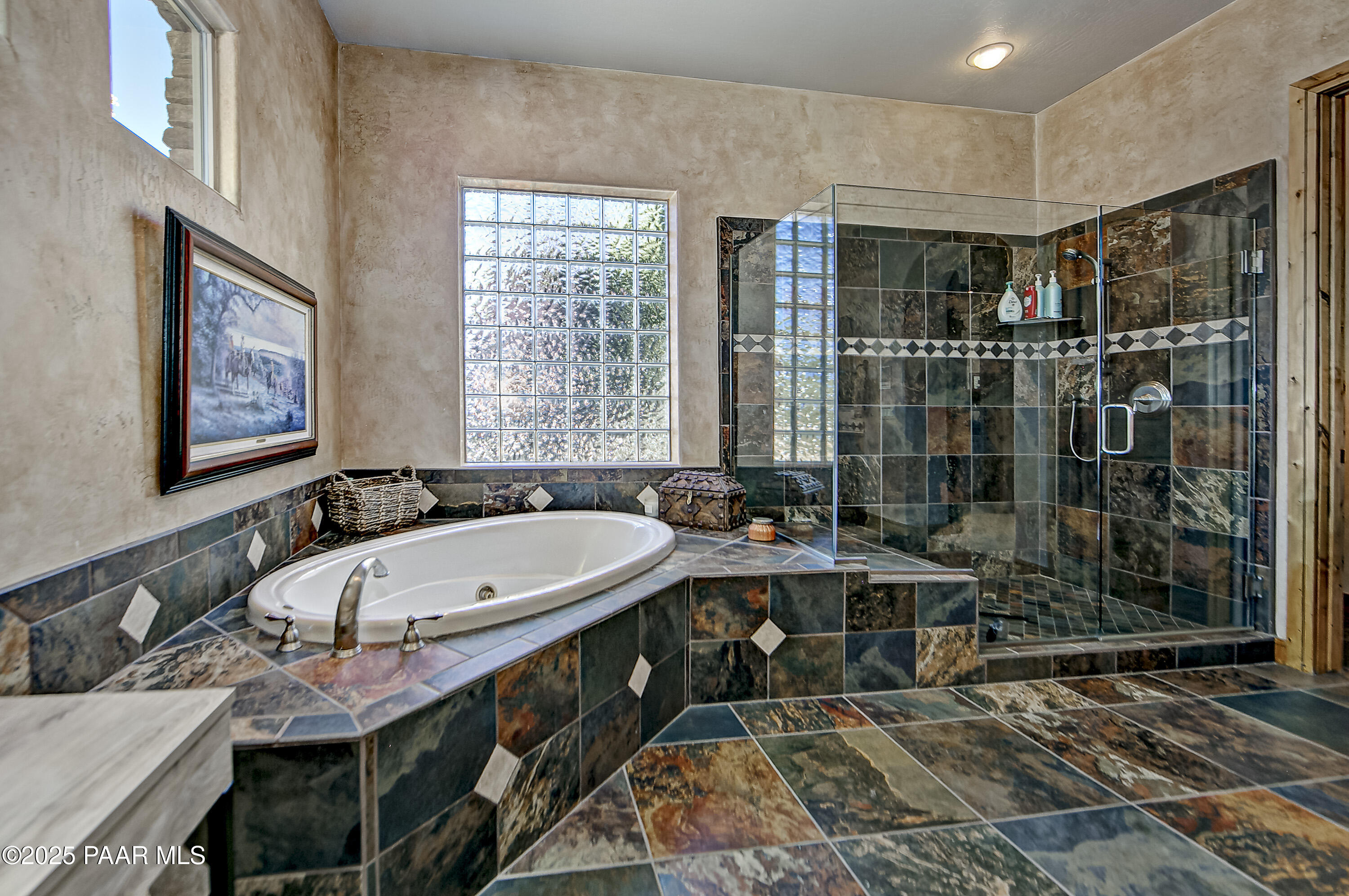 5110 Indian Camp Road Prescott, AZ 86305 - Photo 28 of 79 Jacuzzi Bath