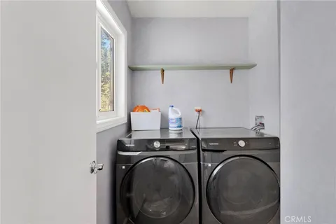 $385,000 | 150 Los Angeles, Sugarloaf, CA 92386