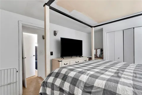 $385,000 | 150 Los Angeles, Sugarloaf, CA 92386