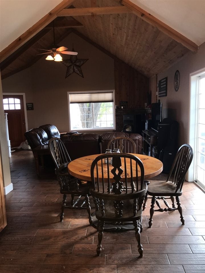 616 Bridge Street Fort Jones, CA 96032 - Photo 4 of 27 Gallery Image 4