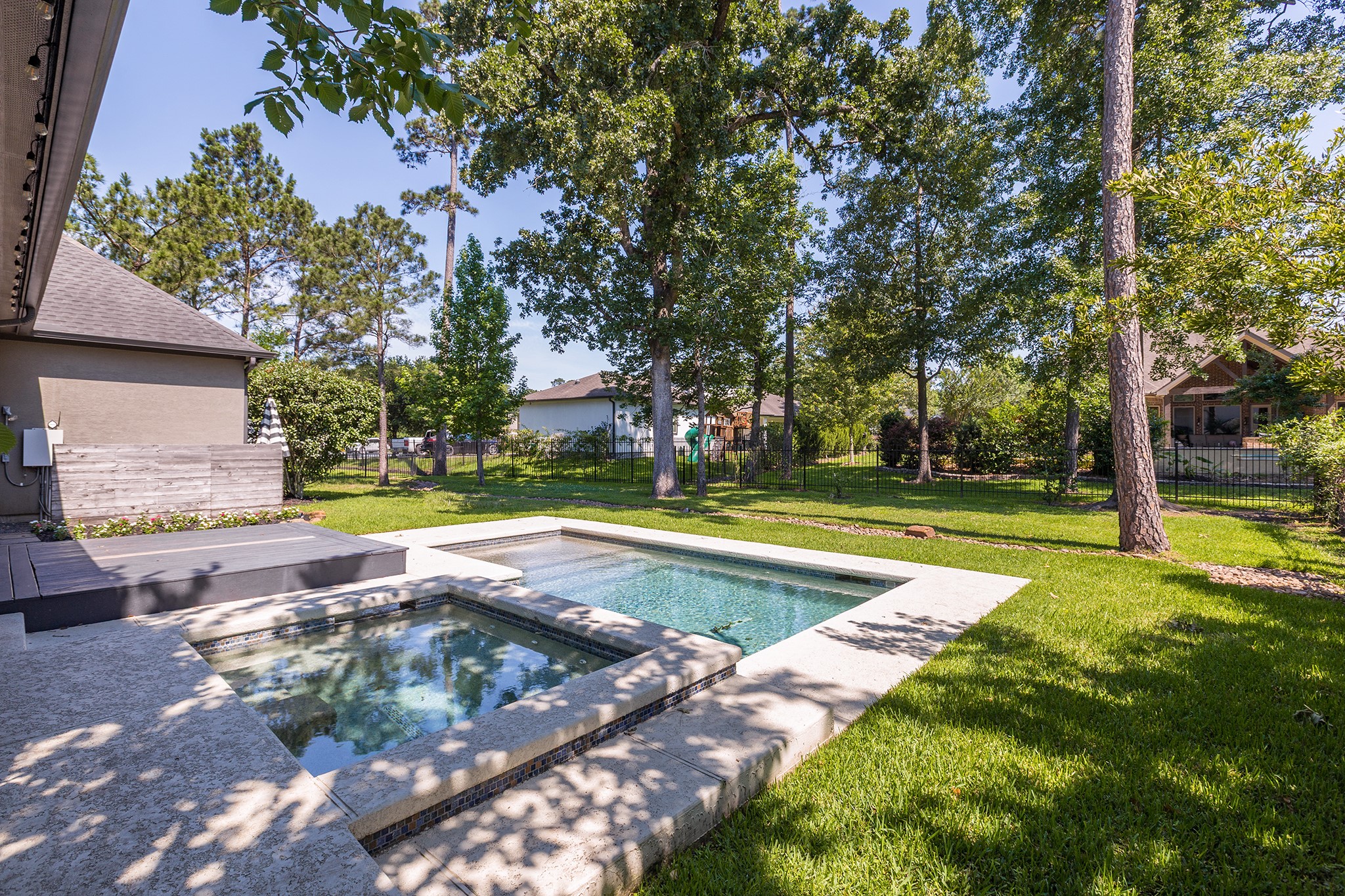 5507 Bright Timber Landing Drive Spring, TX 77386 - Photo 36 of 45 Pool is the perfect size for maintenance!