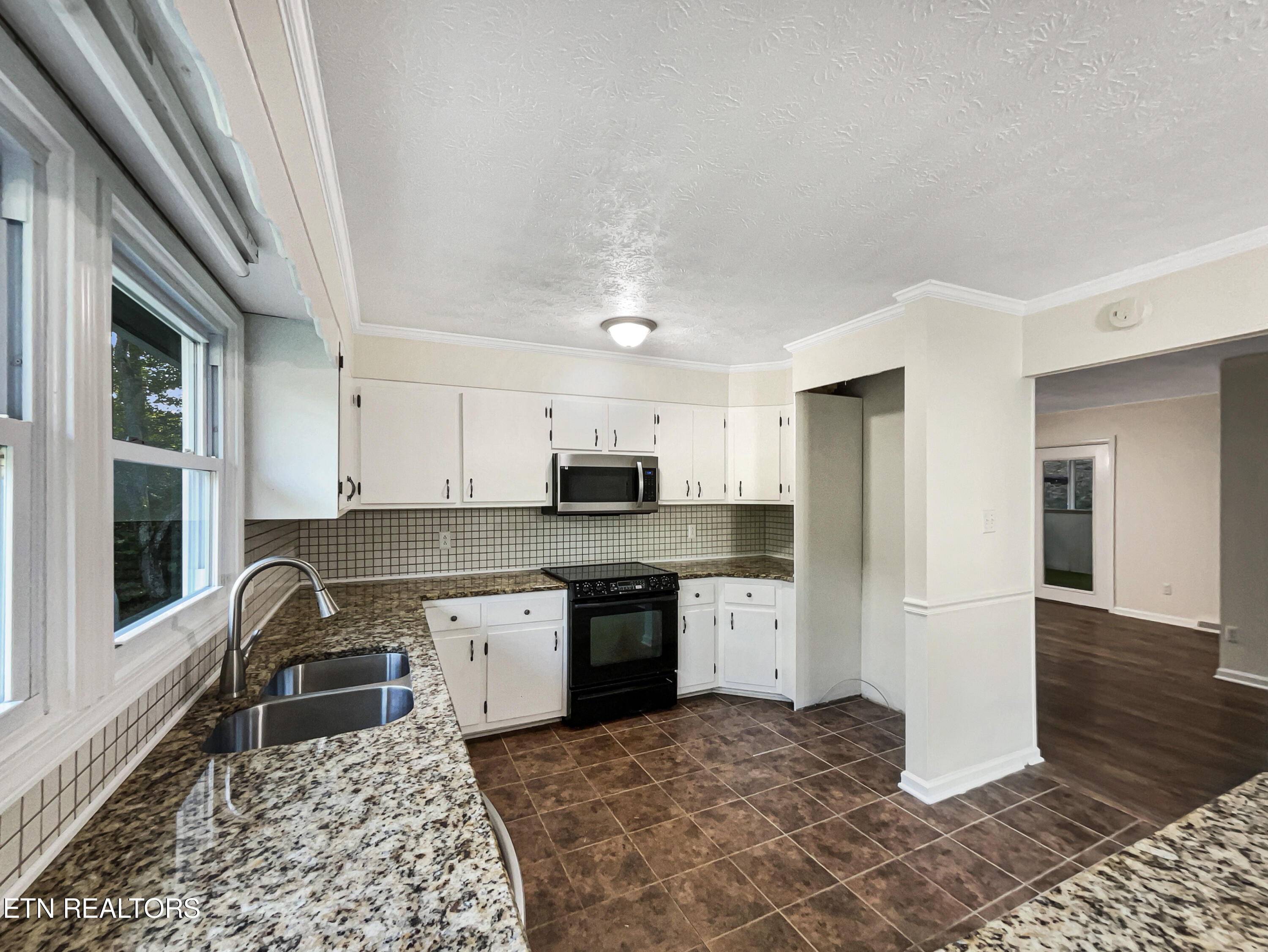 232 Gum Hollow Road Oak Ridge, TN 37830 - Photo 7 of 24 listing_3