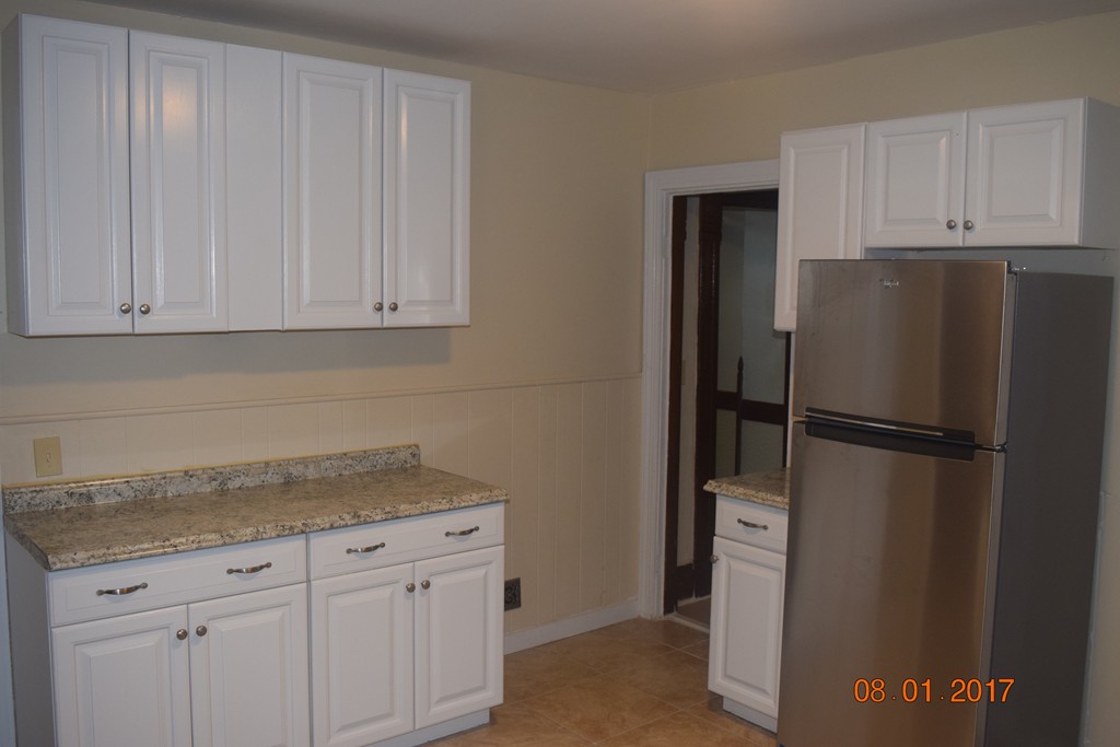 46 Wellesley Street Springfield, MA 01109 - Photo 17 of 23 Gallery Image 17