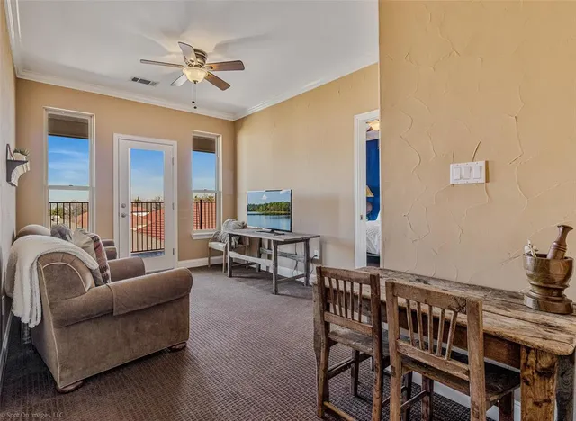 $584,500 | 3010 Lakeside Drive, Rockwall, TX 75087