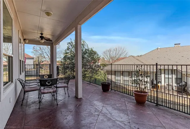 $584,500 | 3010 Lakeside Drive, Rockwall, TX 75087