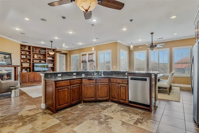 $584,500 | 3010 Lakeside Drive, Rockwall, TX 75087