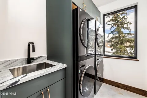 $2,949,000 | 155 Goldfinch Lane, Unit 3D, Avon, CO 81620