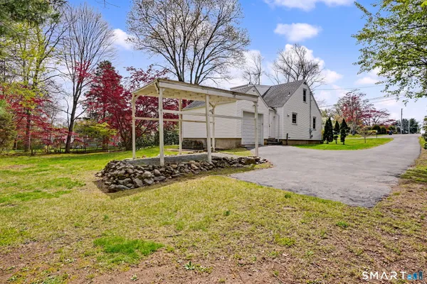 $3,850 | 32 Crescent Drive, Easton, CT 06612