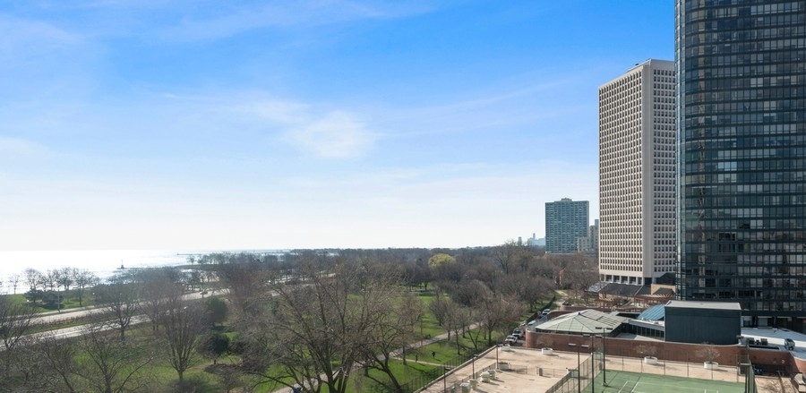 5455 North Sheridan Road, Unit 906 Chicago, IL 60640 - Photo 12 of 16
