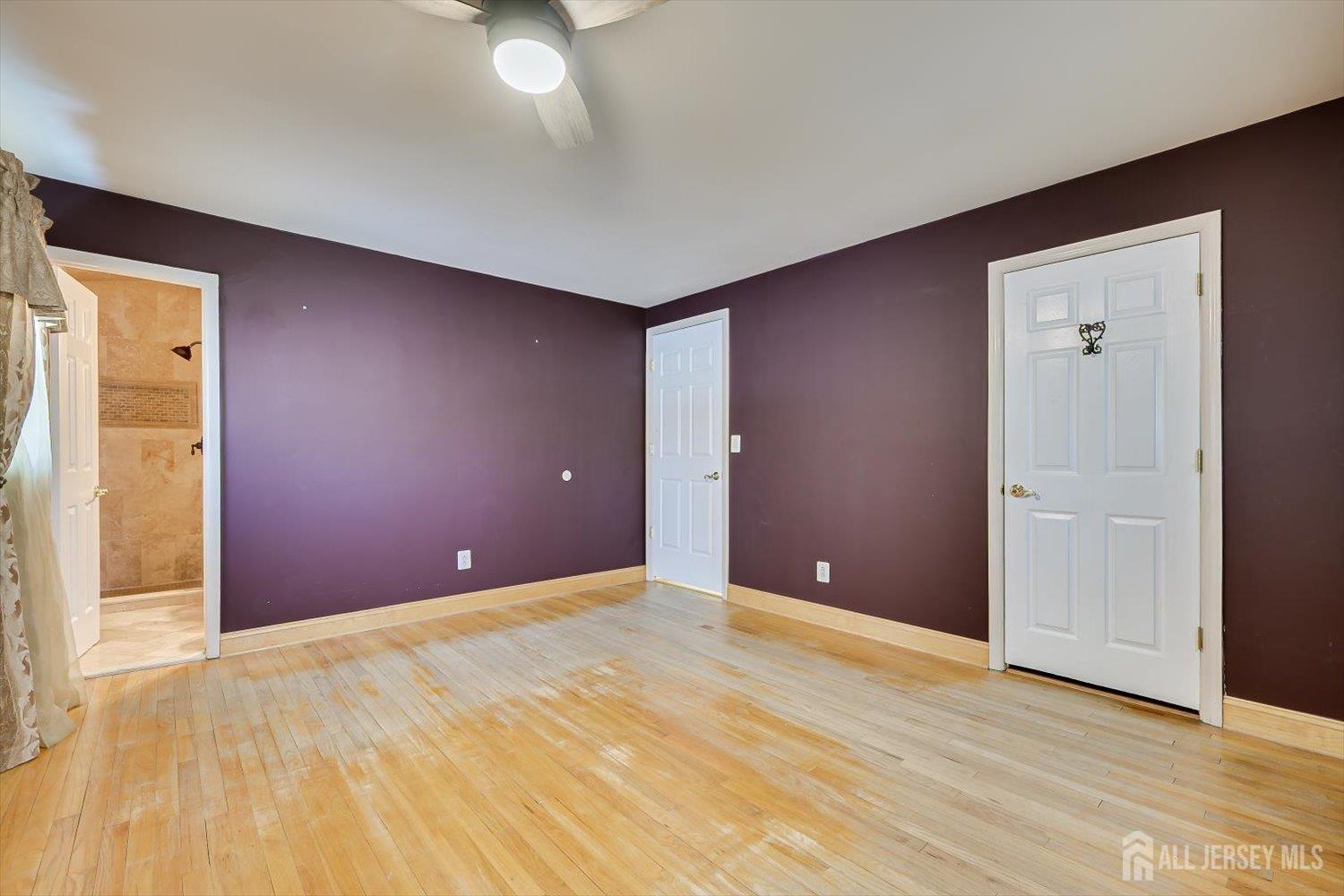 16 Peake Road Edison, NJ 08837 - Photo 19 of 43