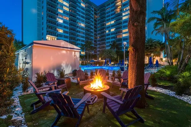 $250,000 | 3333 Northeast 34th Street, Unit 522, Fort Lauderdale, FL 33308