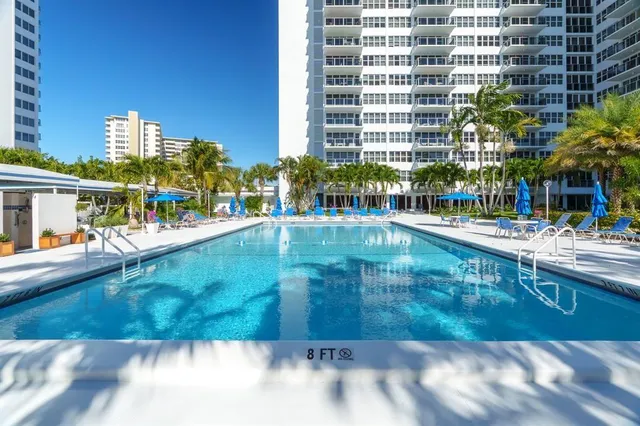 $250,000 | 3333 Northeast 34th Street, Unit 522, Fort Lauderdale, FL 33308