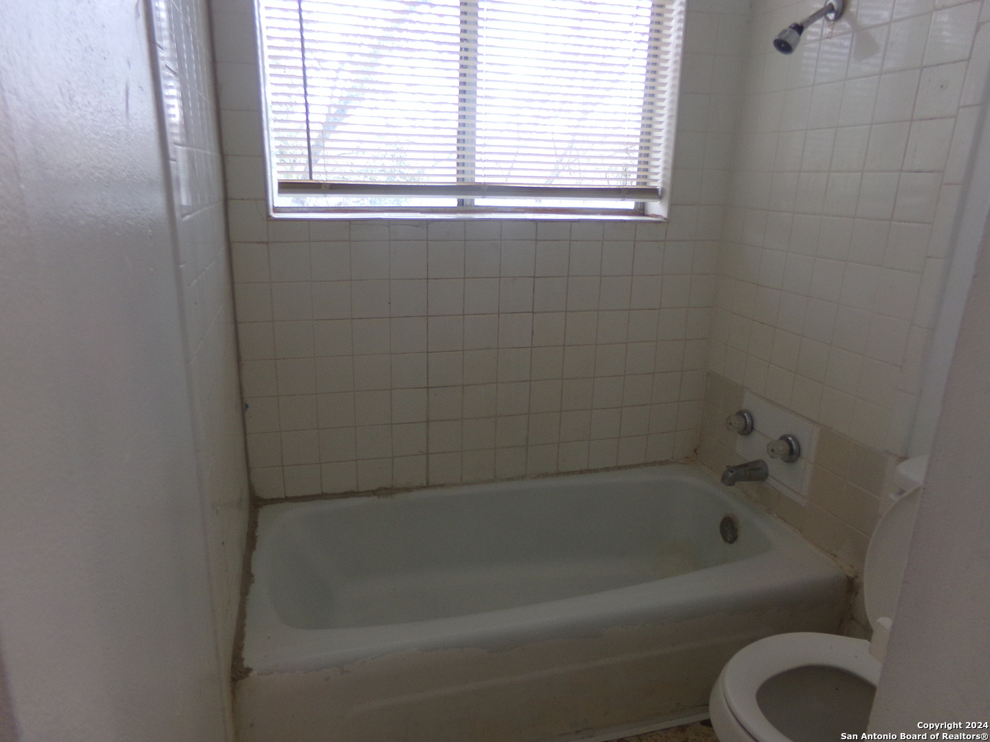 4835 Gus Eckert Road, Unit 3 San Antonio, TX 78240 - Photo 19 of 30