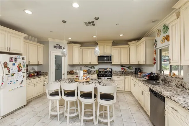 $1,050,000 | 2162 Sunpark Drive, Perris, CA 92570