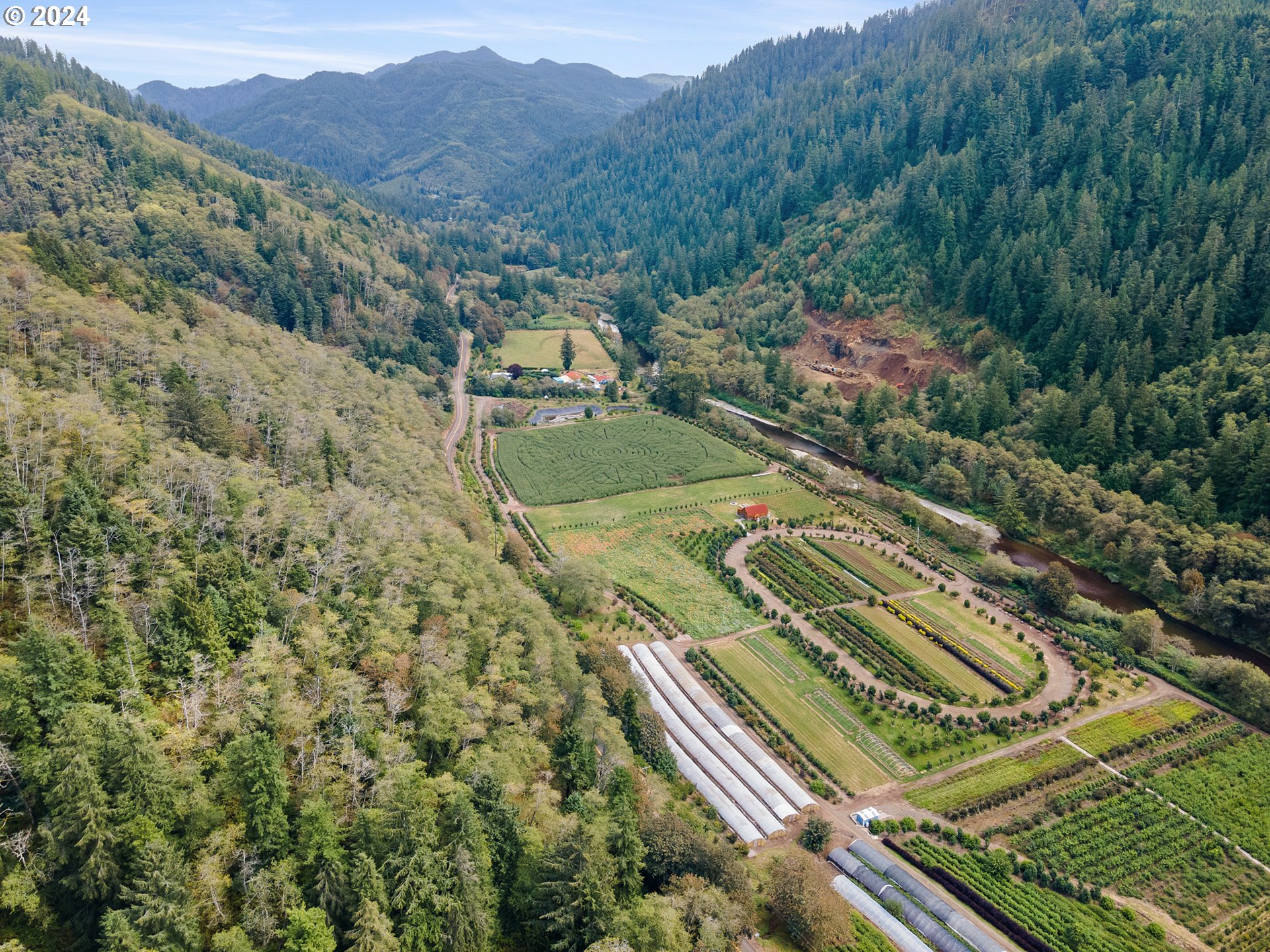 500 Kilchis River Tillamook, OR 97141 - Photo 9 of 15 a view of a tennis court