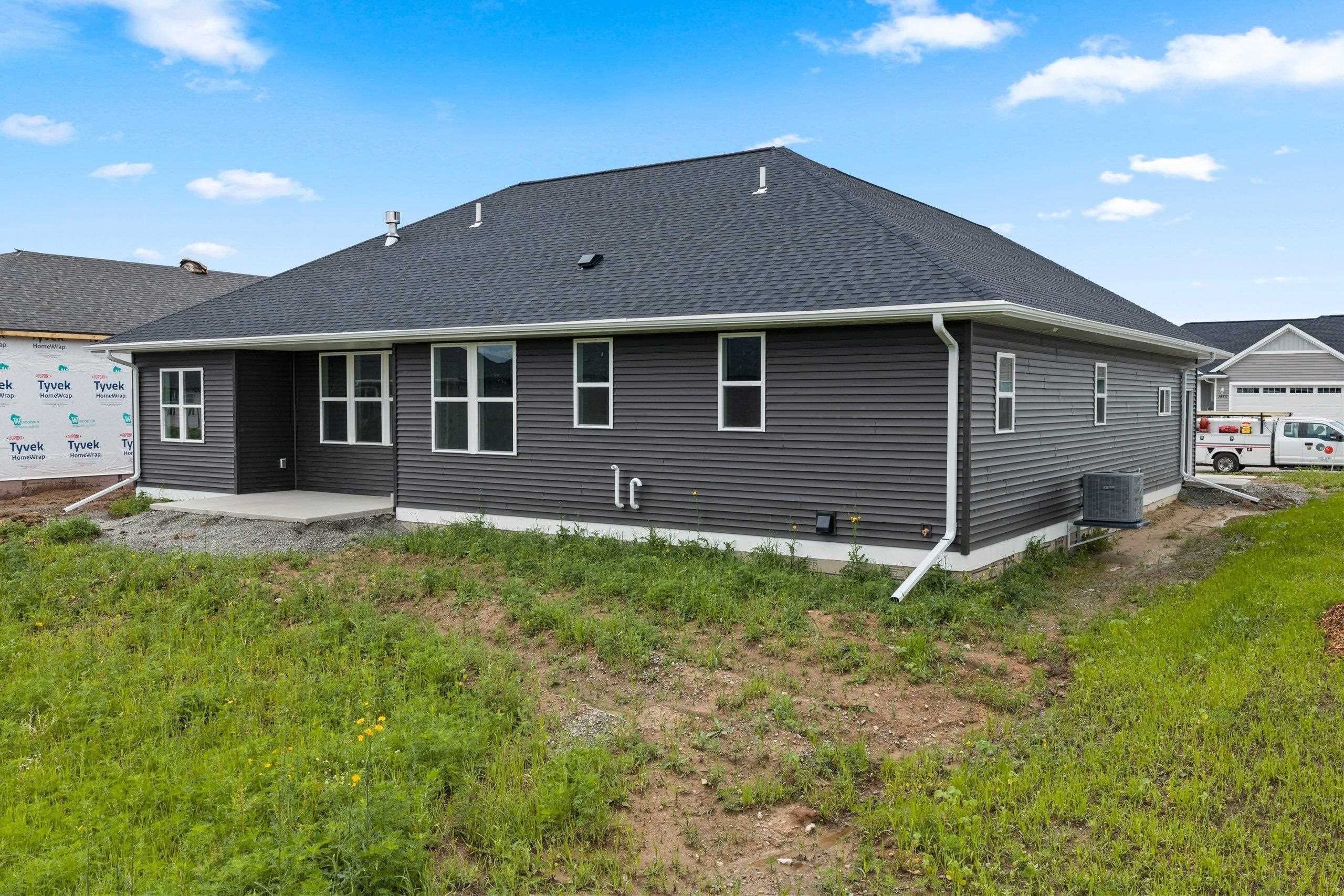 1430 Divinity Drive De Pere, WI 54115 - Photo 42 of 46