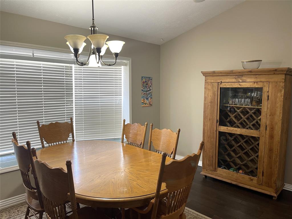 448 Audra Circle Rhome, TX 76078 - Photo 11 of 28 Breakfast room