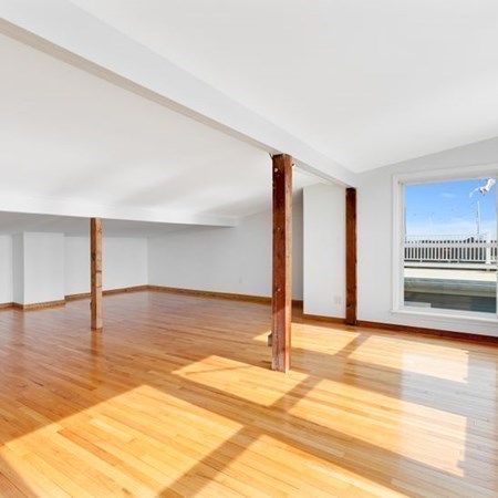 16 Fort Square Gloucester, MA 01930 - Photo 11 of 42