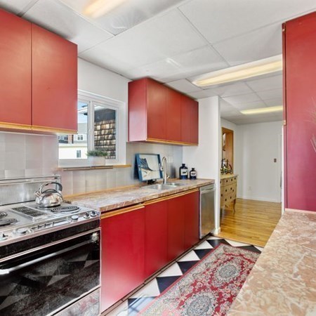 16 Fort Square Gloucester, MA 01930 - Photo 13 of 42