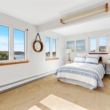 16 Fort Square Gloucester, MA 01930 - Photo 24 of 42