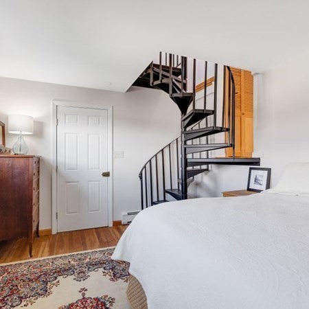 16 Fort Square Gloucester, MA 01930 - Photo 31 of 42