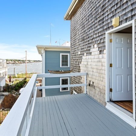 16 Fort Square Gloucester, MA 01930 - Photo 40 of 42