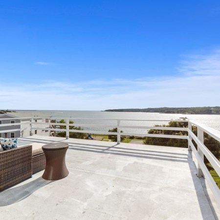 16 Fort Square Gloucester, MA 01930 - Photo 5 of 42