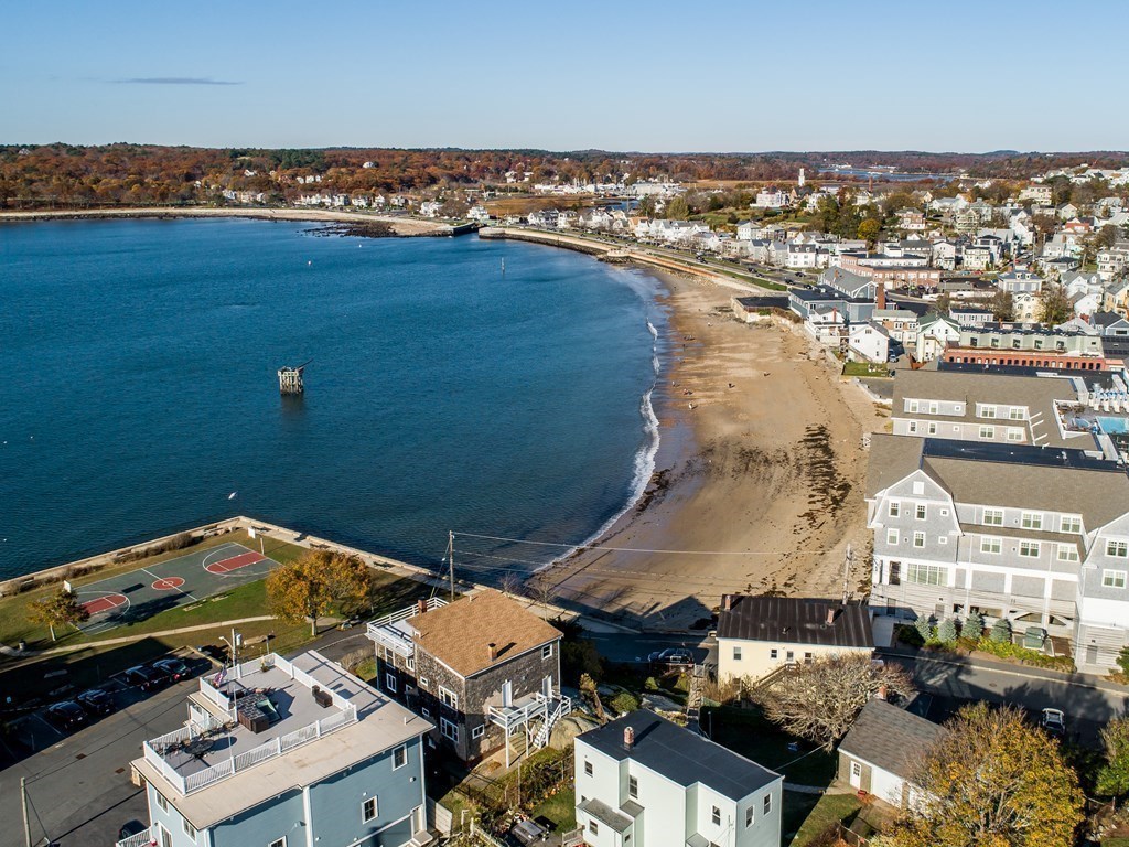16 Fort Square Gloucester, MA 01930 - Photo 9 of 42