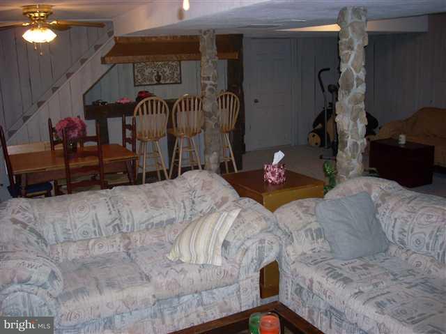 672 Deer Road Boiling Springs, PA 17007 - Photo 13 of 19 Gallery Image 13