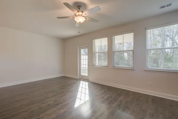$1,695 | 7821 Montview Road, North Charleston, SC 29418