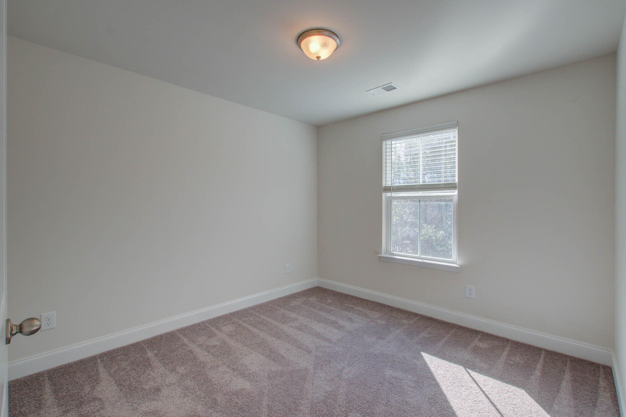 7821 Montview Road North Charleston, SC 29418 - Photo 19 of 25 7821+Montview+(23)