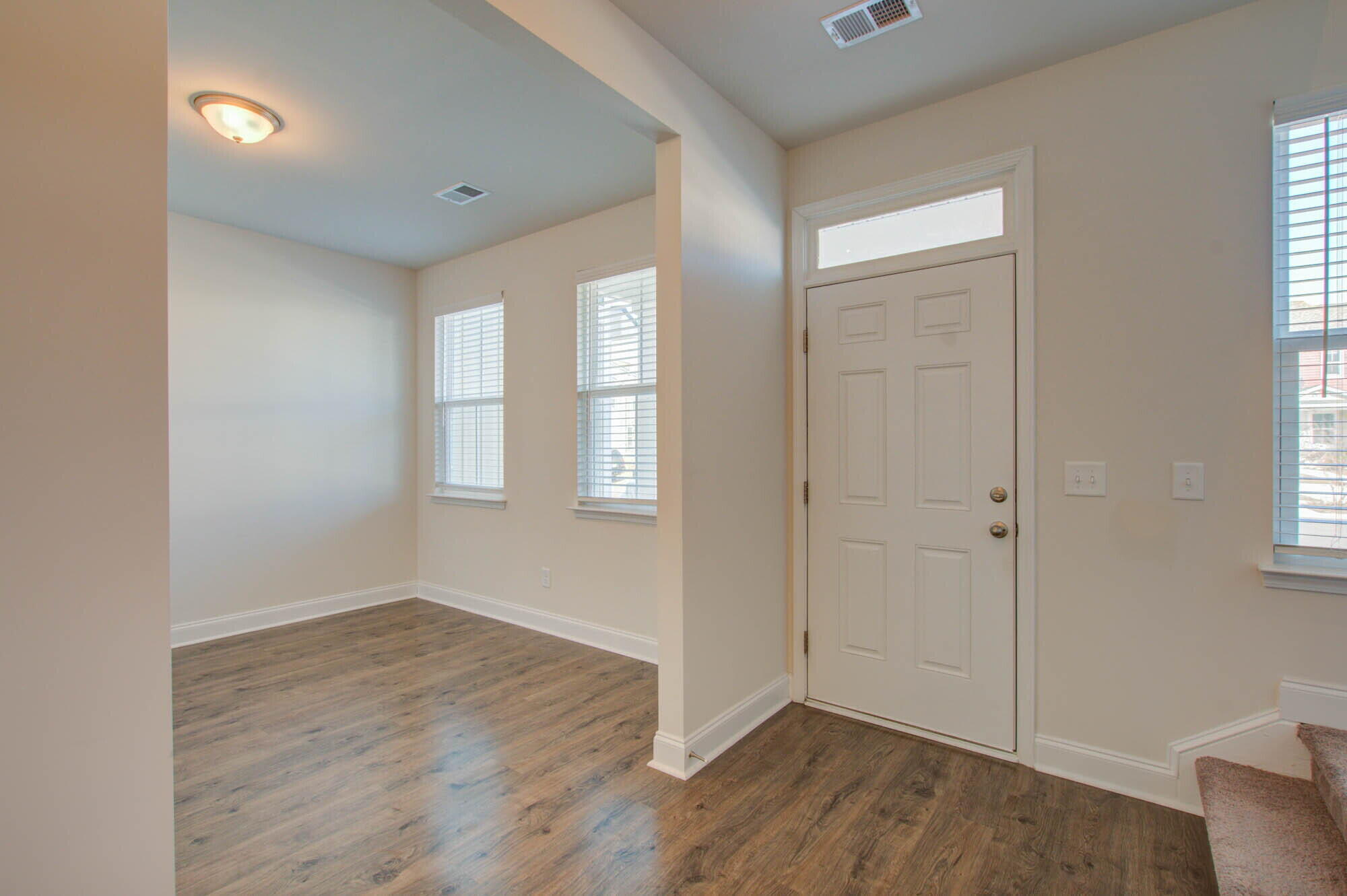 7821 Montview Road North Charleston, SC 29418 - Photo 2 of 25 7821+Montview+(6)