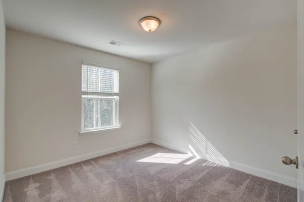 $1,695 | 7821 Montview Road, North Charleston, SC 29418