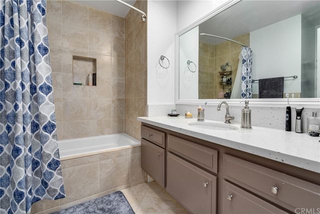 $535,000 | 444 Piedmont Avenue, Unit 317, Glendale, CA 91206