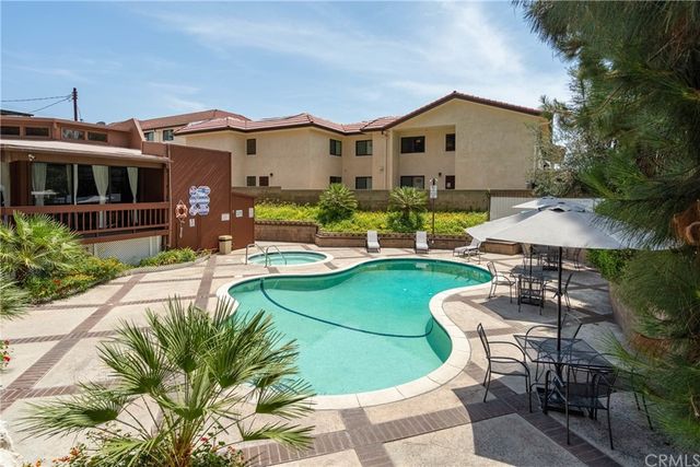 $535,000 | 444 Piedmont Avenue, Unit 317, Glendale, CA 91206