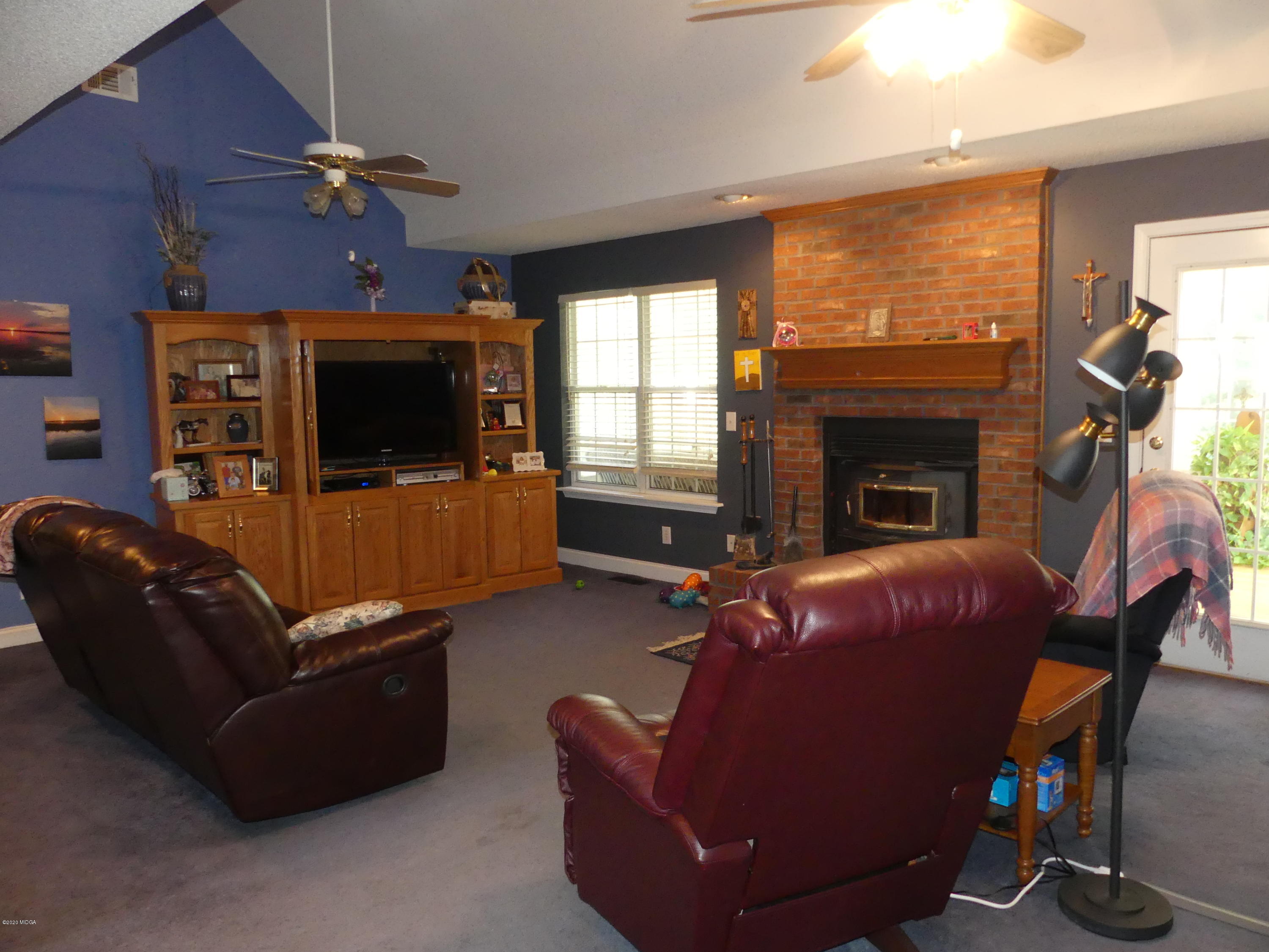 3755 Walden Road Macon, GA 31216 - Photo 6 of 41 P1020266