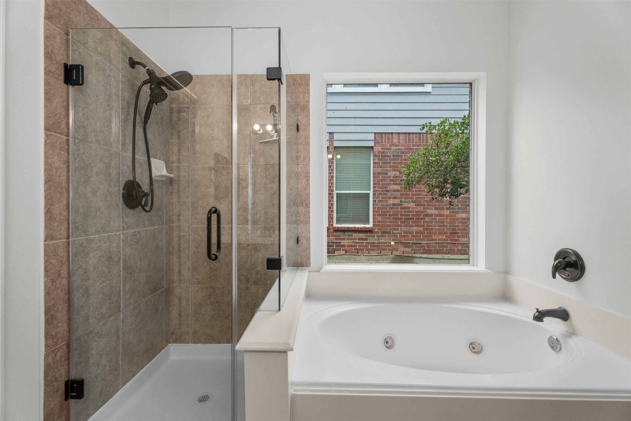 3530 Azalea Sands Drive Spring, TX 77386 - Photo 19 of 34 Primary bath