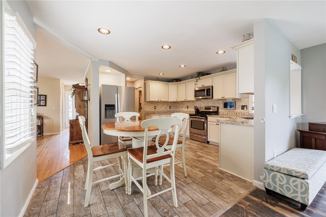 3 White Oak Bend Chili, NY 14624 - Photo 17 of 48