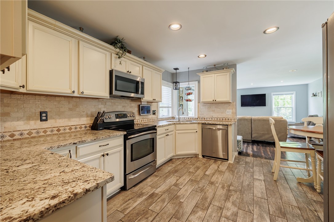 3 White Oak Bend Chili, NY 14624 - Photo 20 of 48