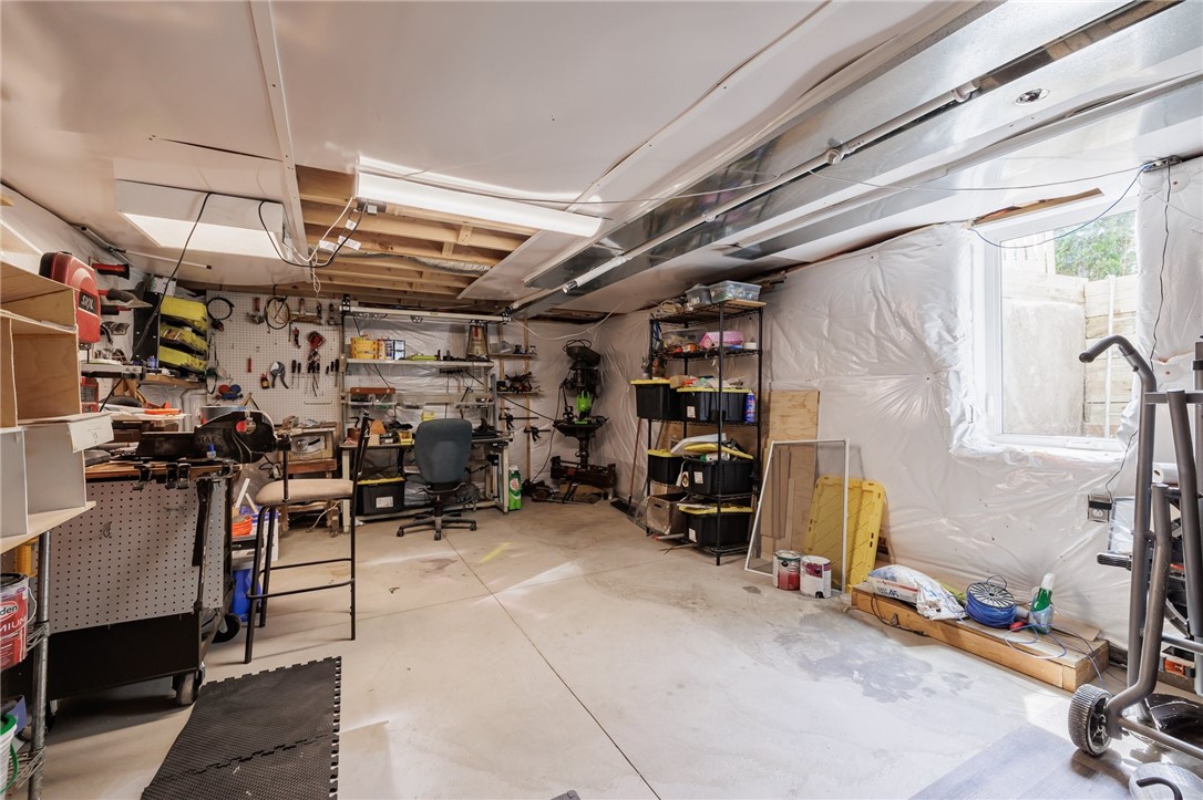 3 White Oak Bend Chili, NY 14624 - Photo 41 of 48