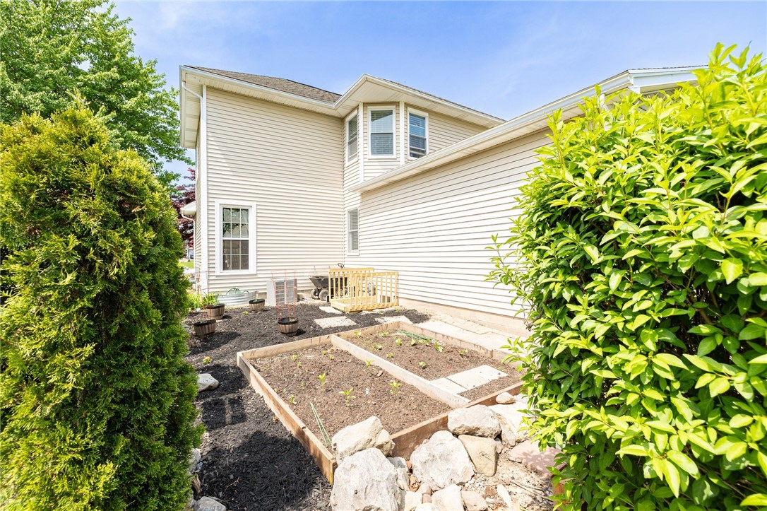 3 White Oak Bend Chili, NY 14624 - Photo 46 of 48