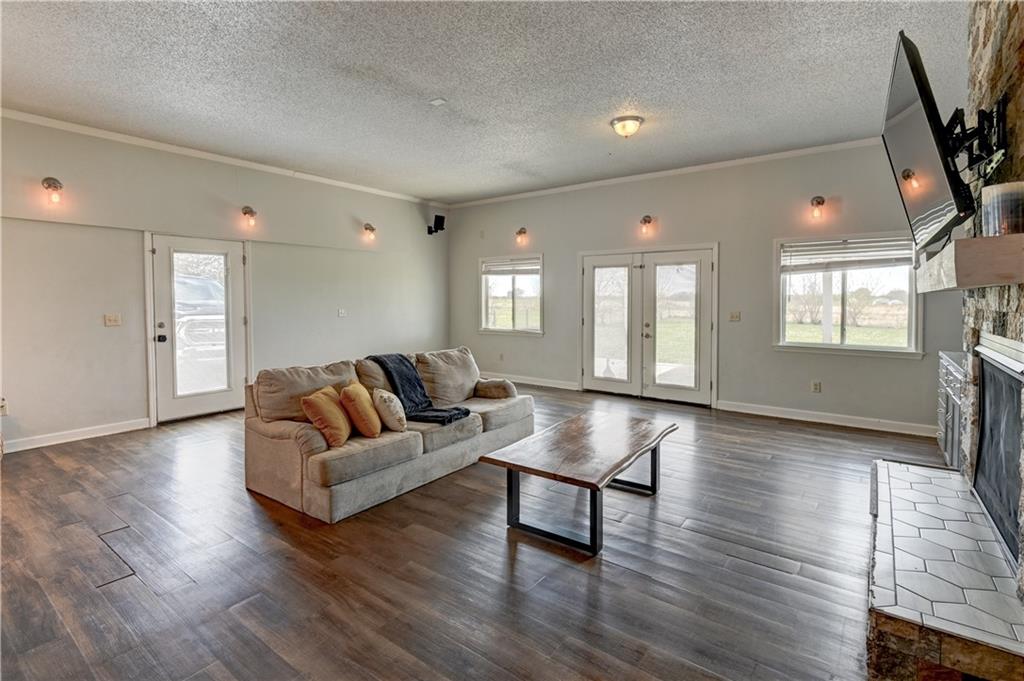 12010 South Moonlight Road Olathe, KS 66061 - Photo 16 of 53