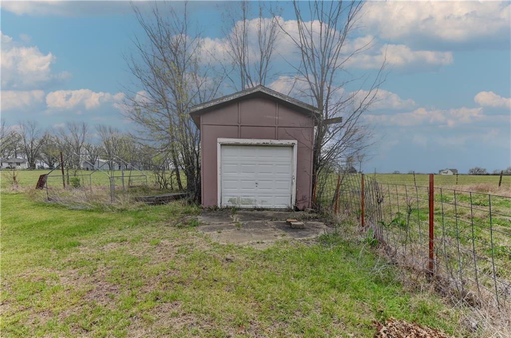 12010 South Moonlight Road Olathe, KS 66061 - Photo 39 of 53