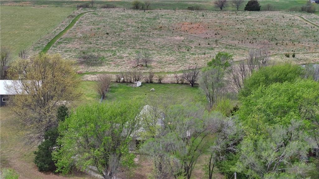 12010 South Moonlight Road Olathe, KS 66061 - Photo 4 of 53